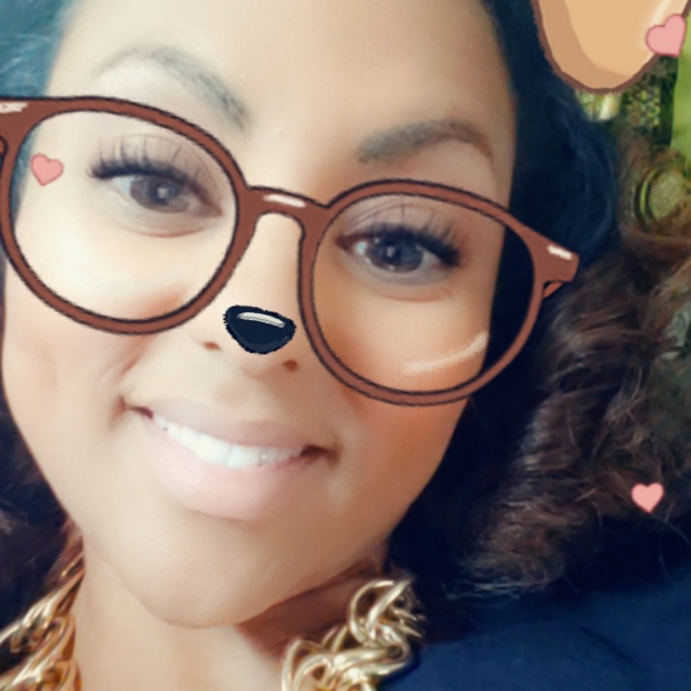 Meet your Posher,Leslee